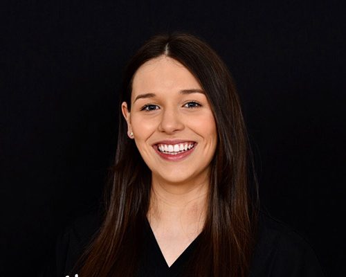 Elysia Wright at Holly Dental Headshot