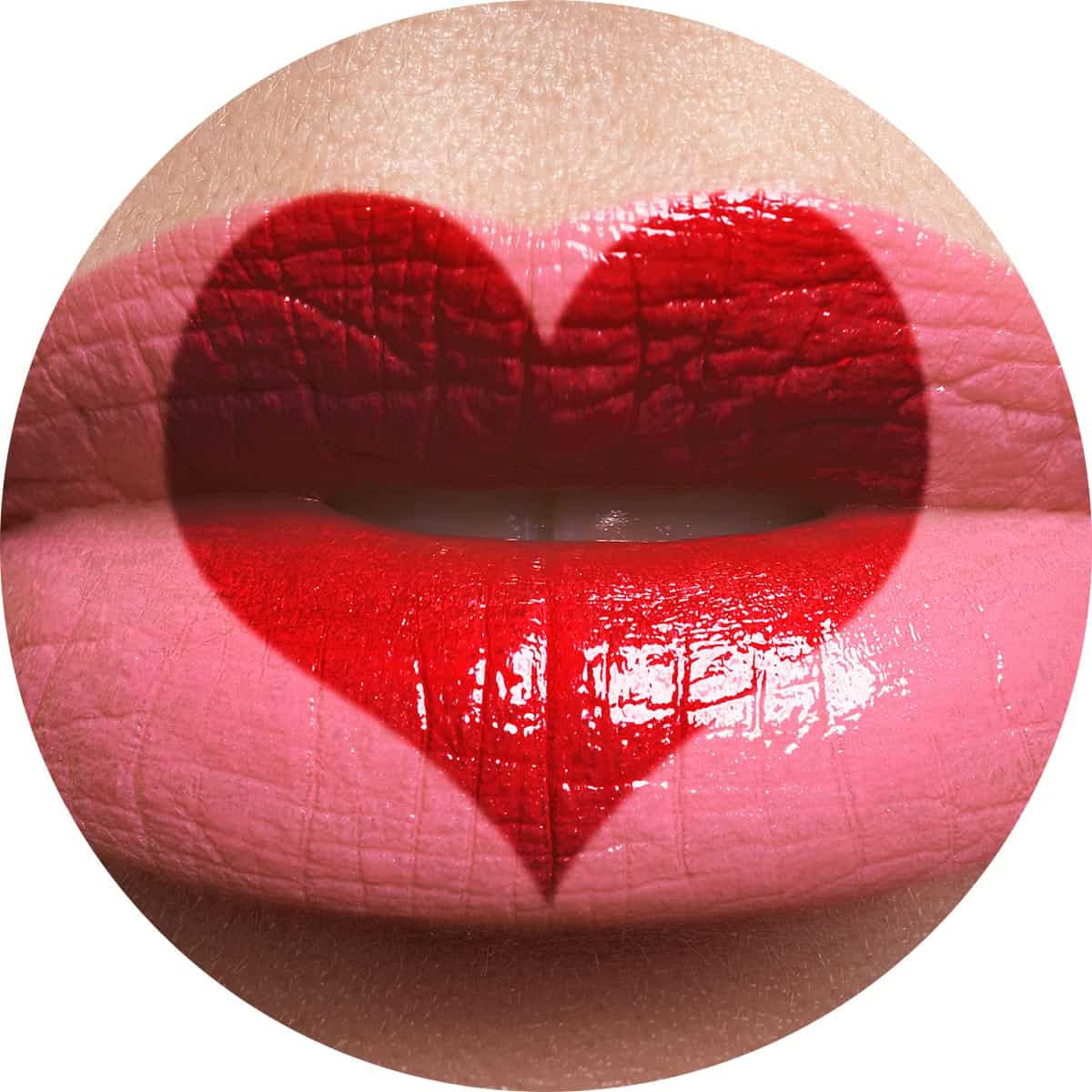 Heart lips image
